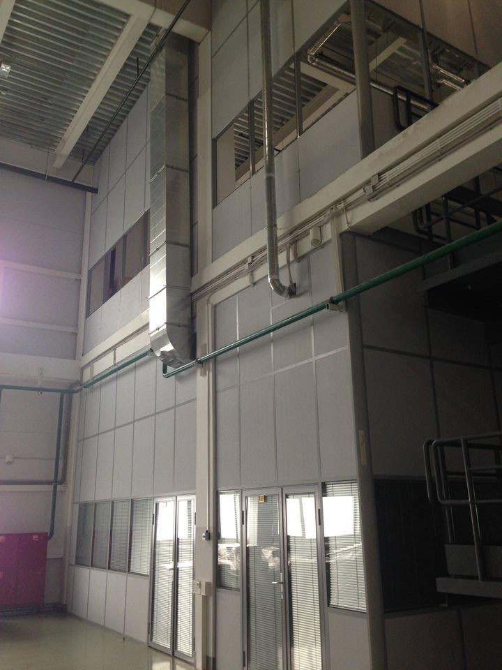 Глухие перегородки с окнами и дверями