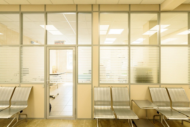 Комбинированные офисные перегородки — третий ракурс