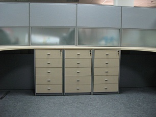 Мобильные перегородки Mobile Standart — пример зонирования