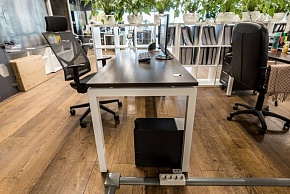 Офисная мебель в проекте — пример зонирования