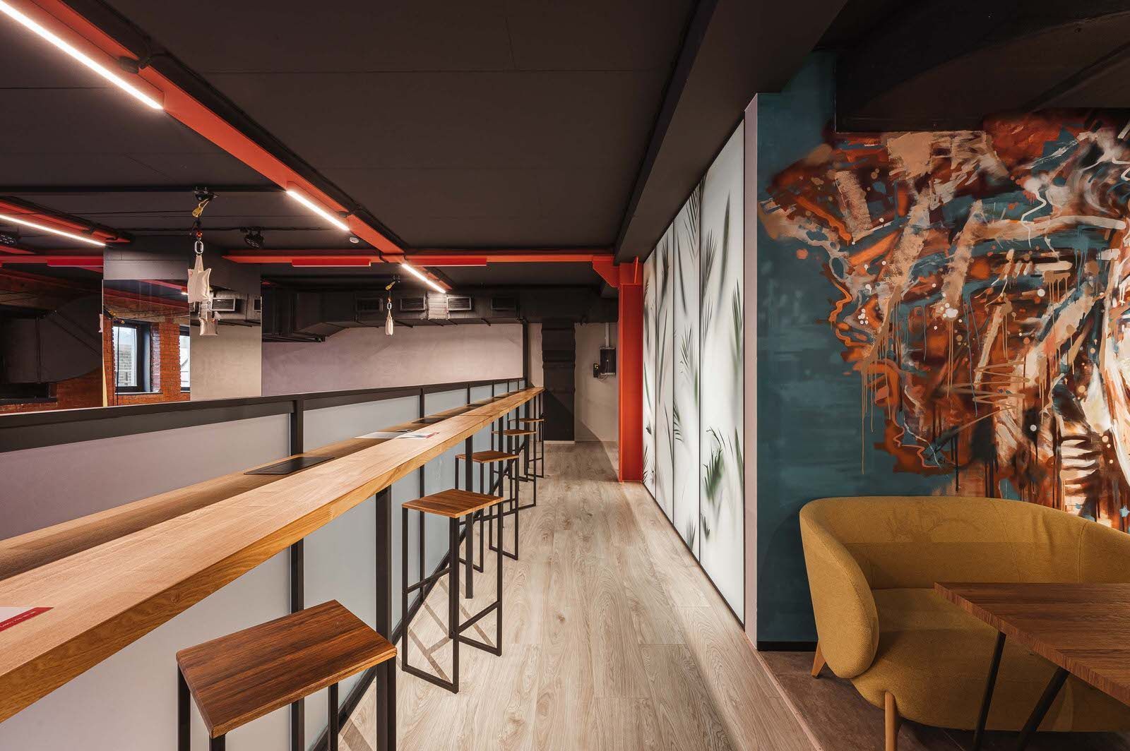 Перегородки в стиле Loft со стеклом и фотопечатью (проект Loft Studio 8)