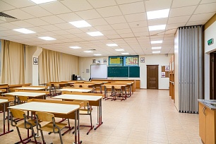 Раздвижные перегородки: система купе со стеклом
