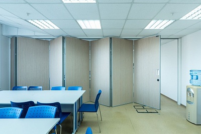 Складная перегородка гармошка для трансформации помещения